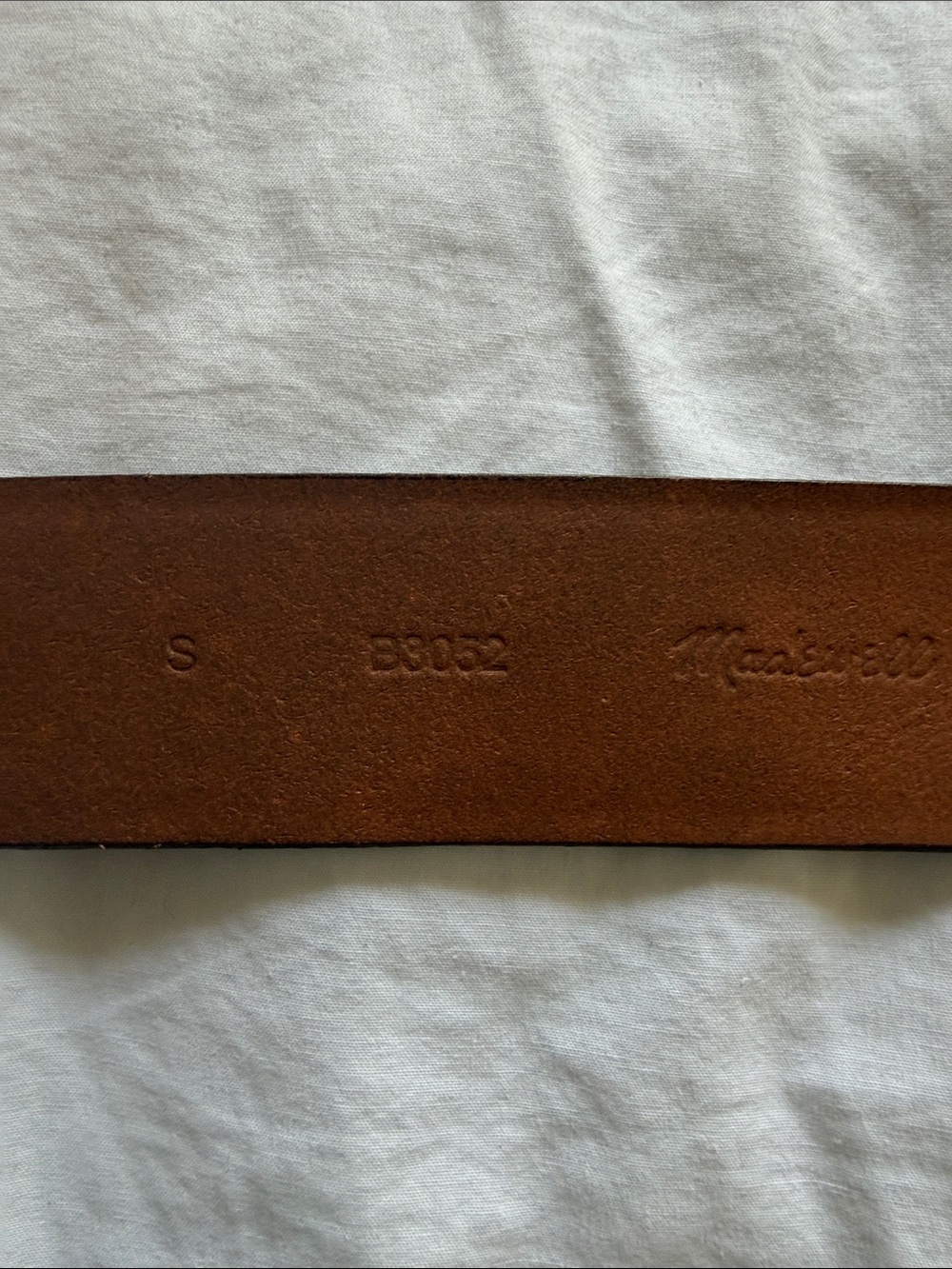 Madewell Genuine Leather Belt with Brass Buckle - Picture 2 of 8